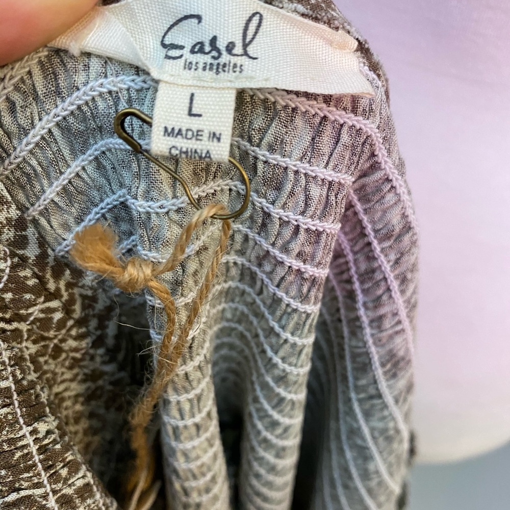 NWT Ribbed Tank! - Picture 5 of 6